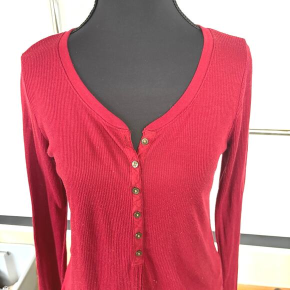 Y2K Abercrombie & Fitch Ribbed Henley Top Elena Gilbert Red Casual Preppy Medium - Picture 2 of 8